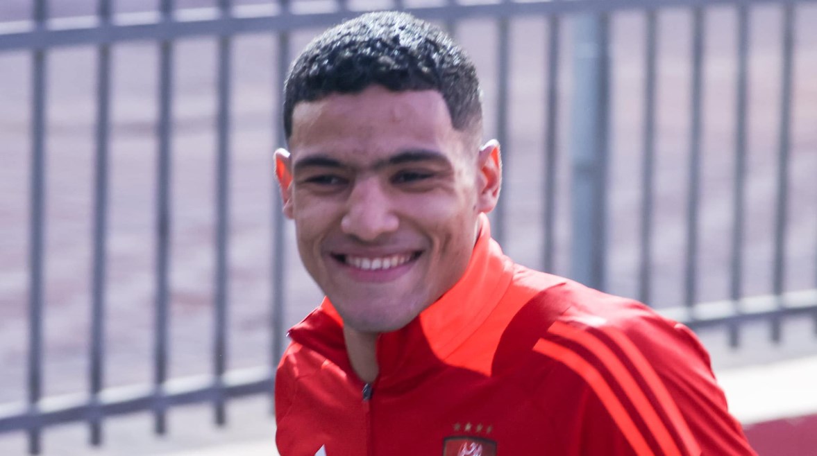 مصطفى العش: الأهلي  البوابة  الرئيسية  نحو الدوري الإنجليزي