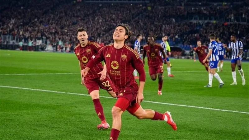 روما يحسم تأهله إلى دور الـ16 بالدوري الأوروبي بفوز مثير على بورتو 