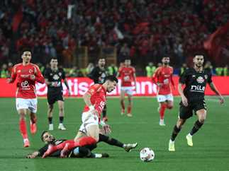 التعادل الإيجابي يشعل المنافسة بين الأهلي والزمالك في قمة دوري Nile
