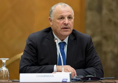 أبو ريدة يأمر بصرف مستحقات الحكام 