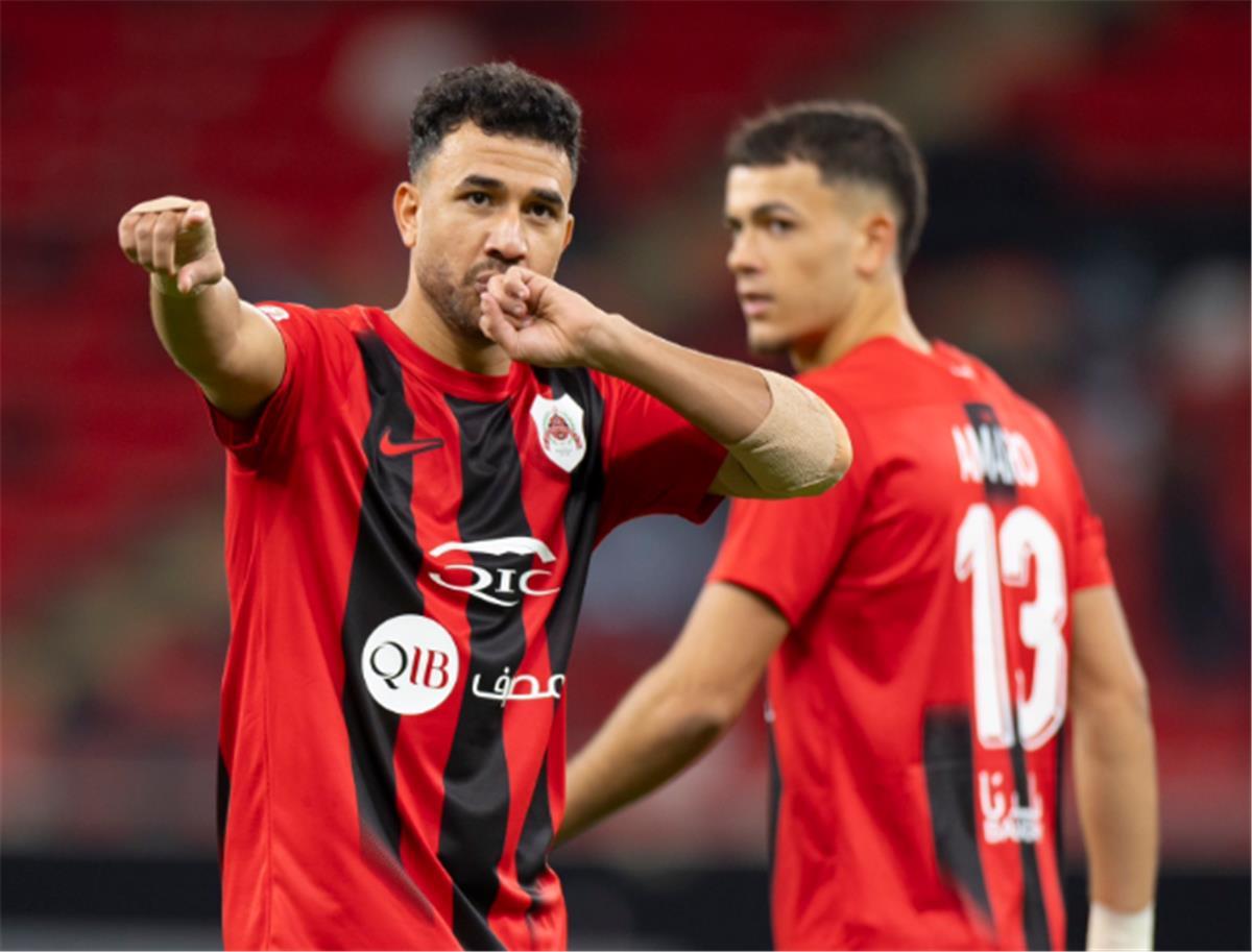 تريزيجيه يتألق ويقود الريان لانتصار كاسح على الخور
