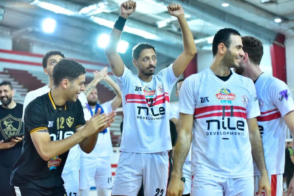 النيابة تحقق مع لاعب الزمالك  بتهمة الإشارة البذيئة لجماهير الأهلي