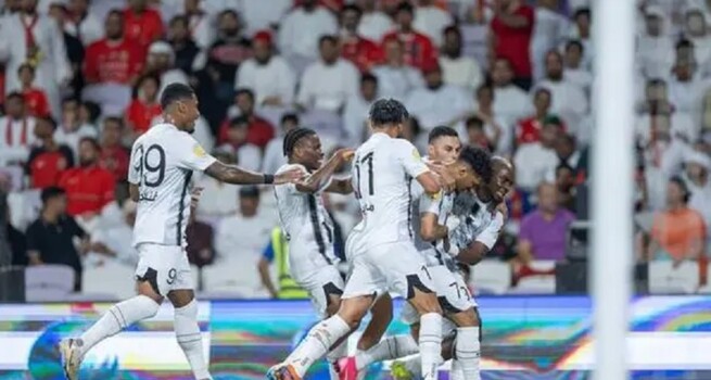 الجزيرة ينتزع لقب كأس الإمارات من شباب الأهلي في نهائي مثير