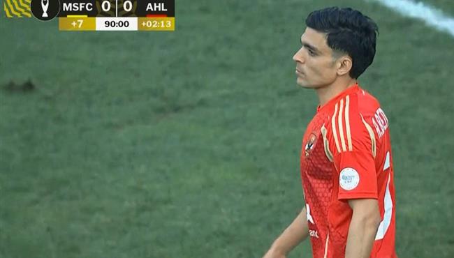 بن شرقي يعاتب الأهلي على دقائق المشاركة أمام صن داونز