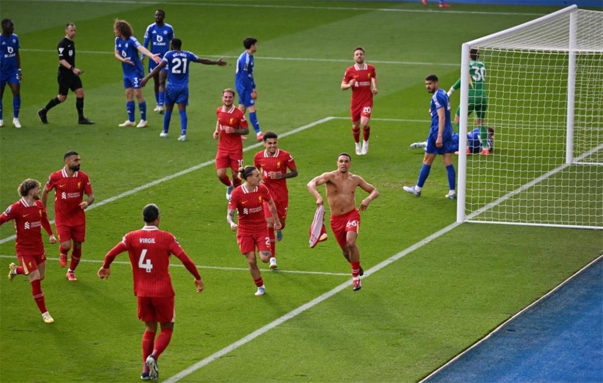 ترتيب الدوري الإنجليزي  بعد فوز ليفربول على ليستر سيتي