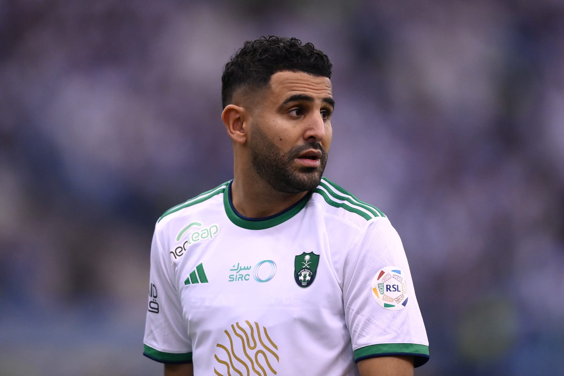 محرز يقود هجوم أهلي جدة في مواجهة حاسمة أمام الوحدة بدوري روشن