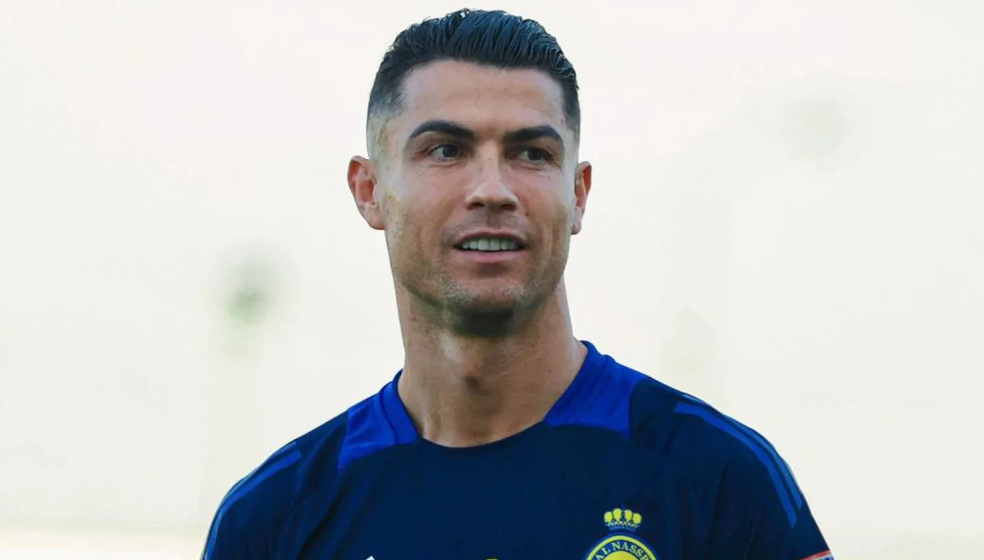 كريستيانو رونالدو: أسطورة الملاعب يقترب من دخول نادي المليار