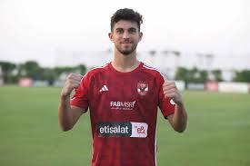 الأهلي يخطط لضم مدافعه المعار بعد تألقه الدولي
