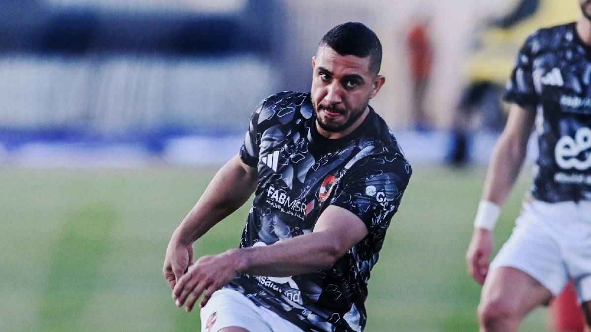 الأهلي يبدأ تحركاته لتجديد عقد رامي ربيعة قبل نهاية الموسم