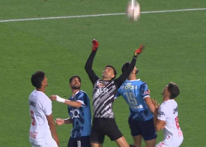 بيراميدز يعاقب الزمالك على خطأ عواد ويقتنص فوزاً ثميناً