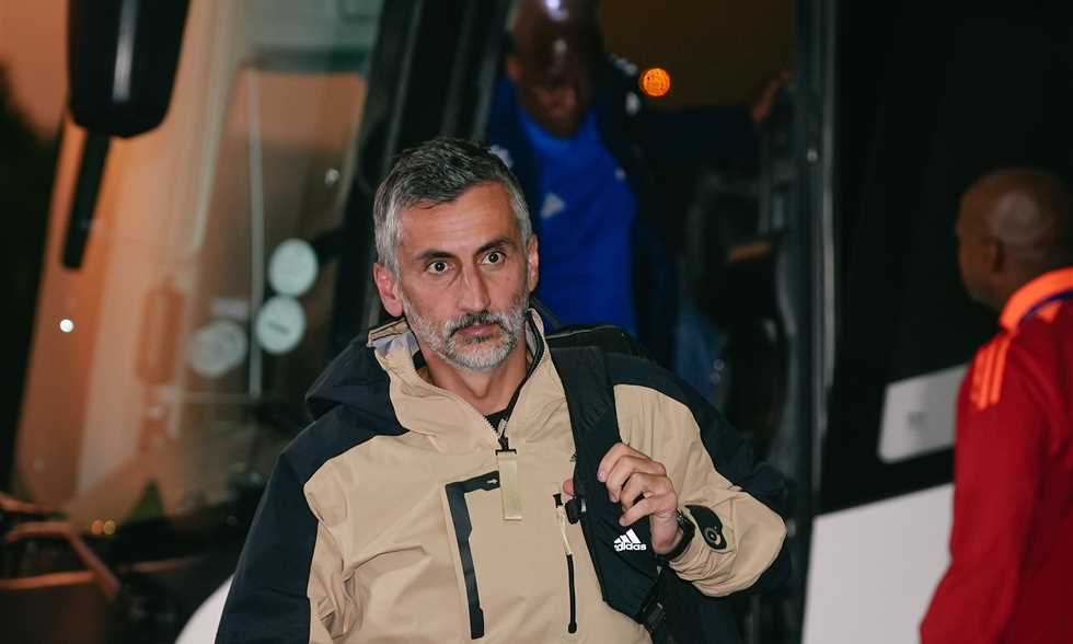 محسن صالح يعترض على التعاقد مع ريفيرو ويدعم النحاس لقيادة الأهلي