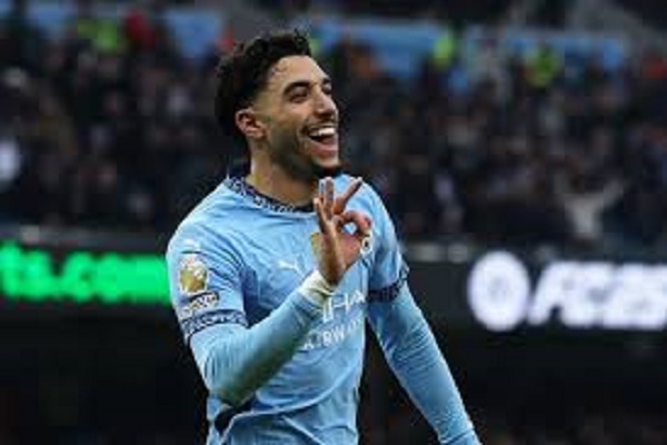 عمر مرموش في قيادة هجوم مانشستر سيتي بنهائي كأس الاتحاد أمام كريستال بالاس