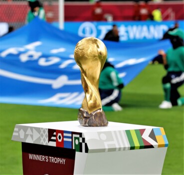 لبنان يترقب مصيره في كأس العرب 2025: قرعة نارية ومواجهة مصيرية أمام السودان