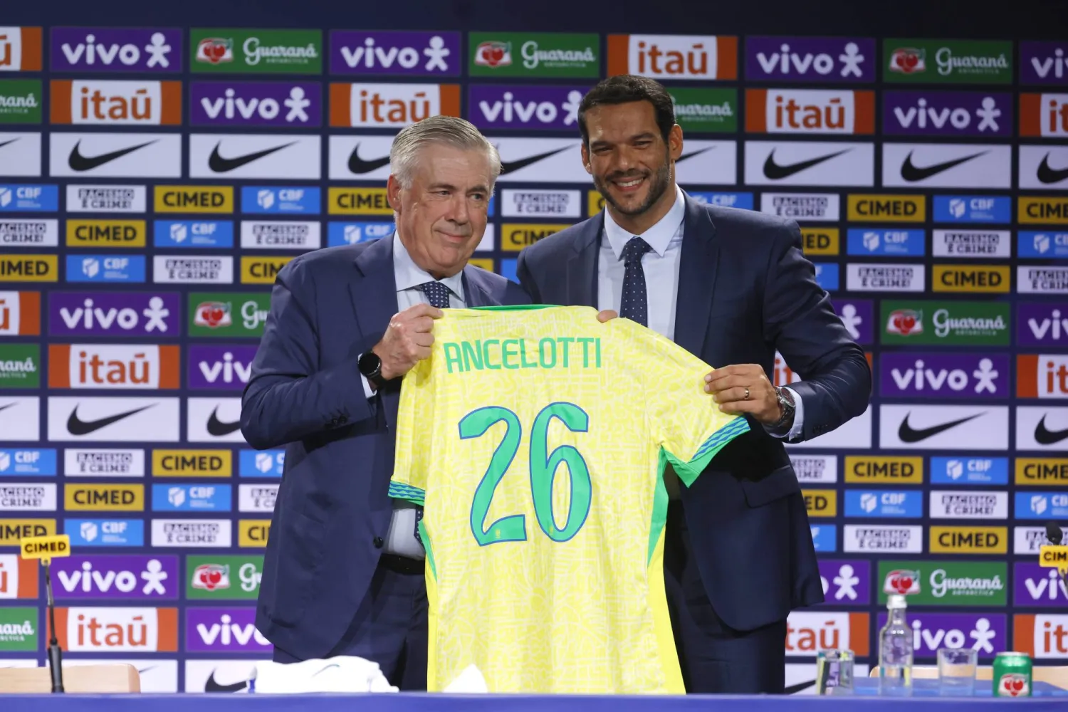 أنشيلوتي يتولى تدريب البرازيل ويعد بإعادة الأمجاد