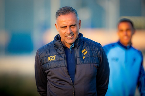 جوميز مستمر مع الفتح.. عقد جديد وبراتب ضخم لمدرب الزمالك السابق