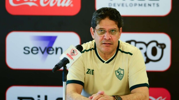 الزمالك يسدد مستحقات أيمن الرمادى بعد التتويج بكأس مصر