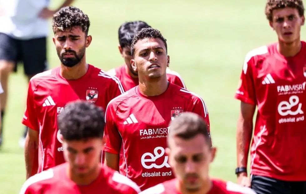 الجهاز الفني للأهلي يضع اللمسات الأخيرة قبل الدوري