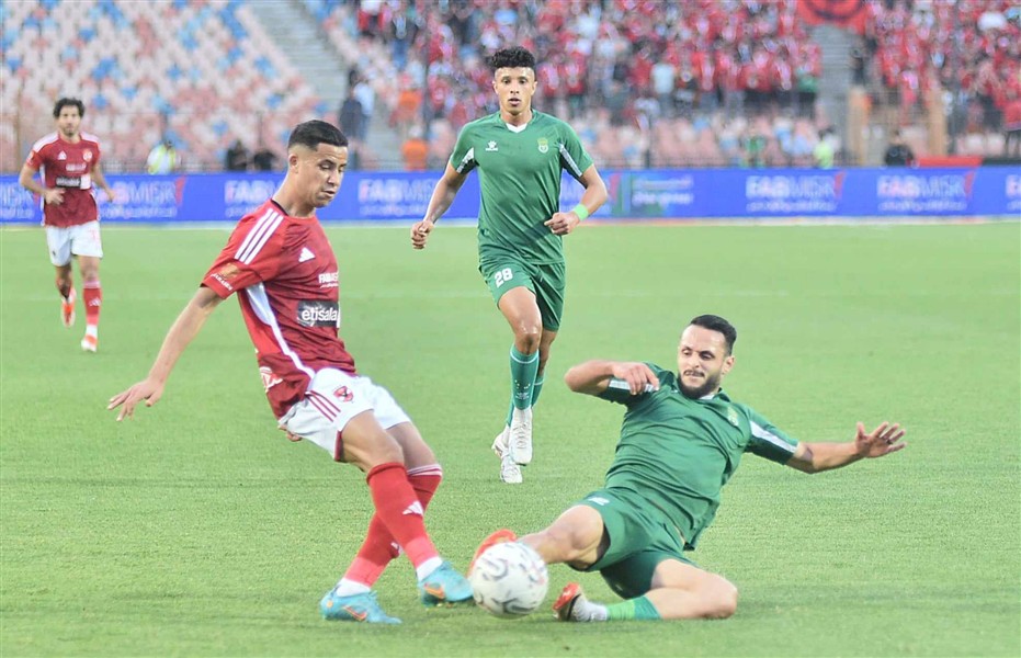الأهلي ينفي وجود عرض قطري لرضا سليم