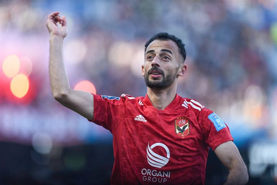 أحمد عبد القادر يمتلك عرض أوروبي للرحيل عن الأهلي