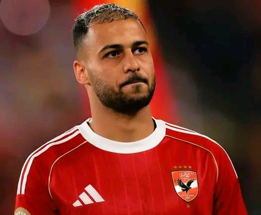 الأهلي يجهز بيكهام وديانج لمواجهة فاركو.. وتجديد عقد المالي يواجه أزمة