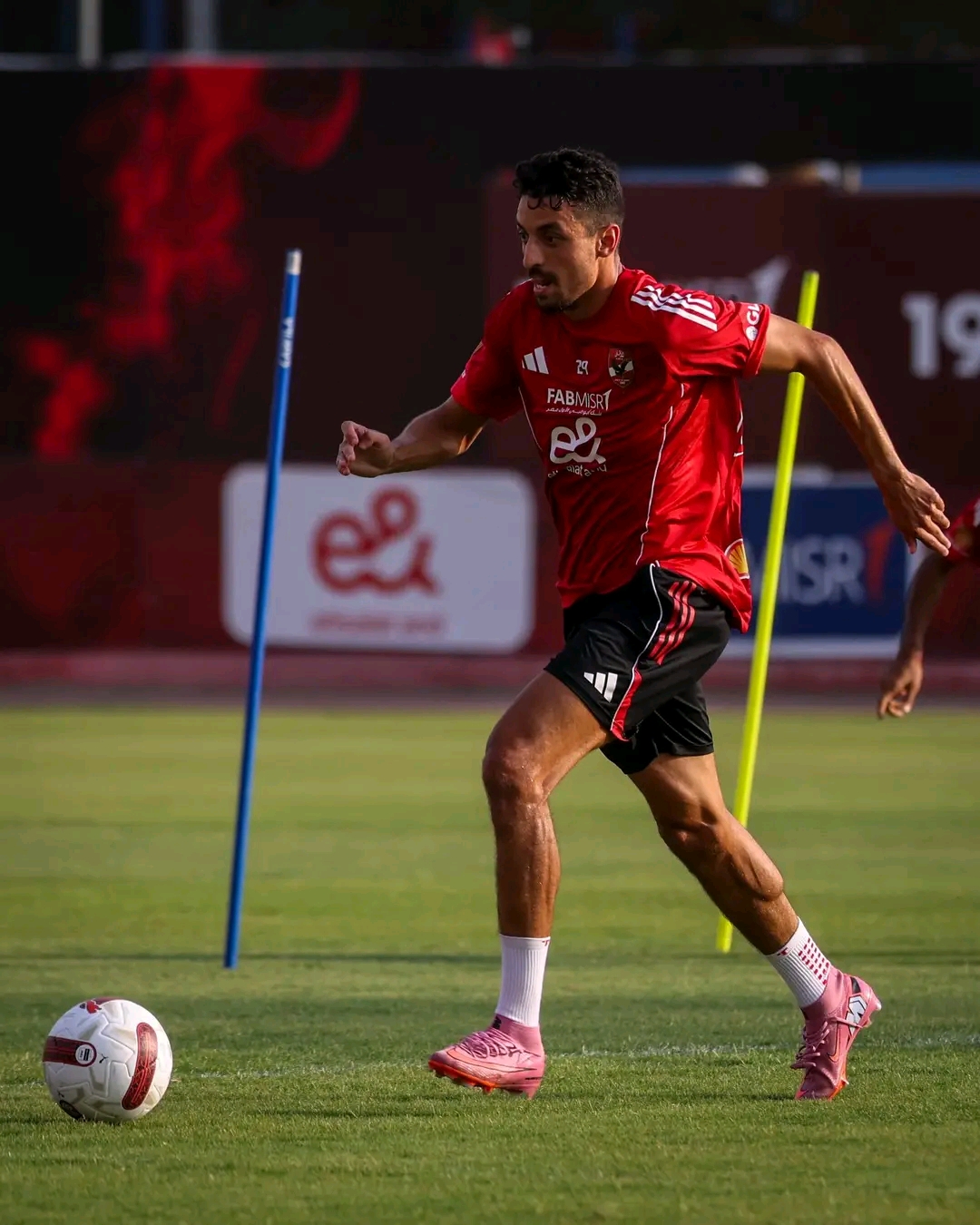 الأهلي يعلن تشكيله لمواجهة فاركو في الجولة الثانية من الدوري المصري