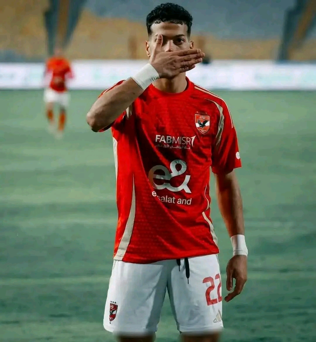 غيابات مؤثرة تضرب الأهلي قبل قمة بيراميدز في الدوري