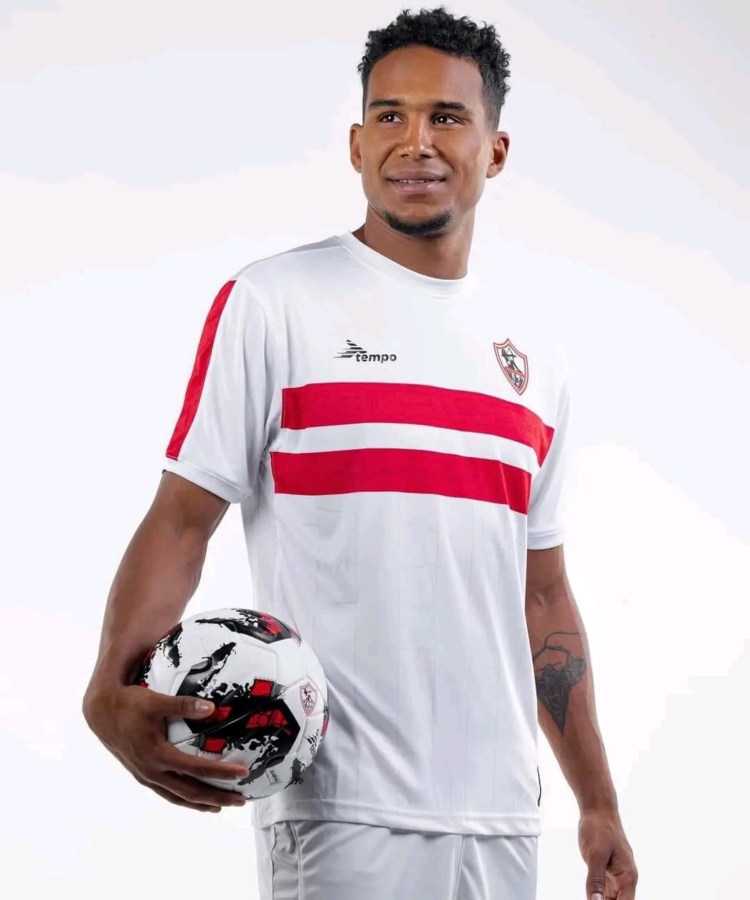 الجزيري يعقد جلسة حاسمة مع إدارة الزمالك بعد أزمته مع فيريرا