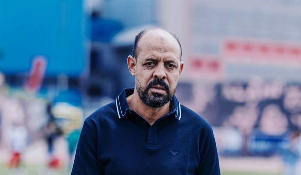 الأهلي يعلن عن مدربه للقاء القمة
