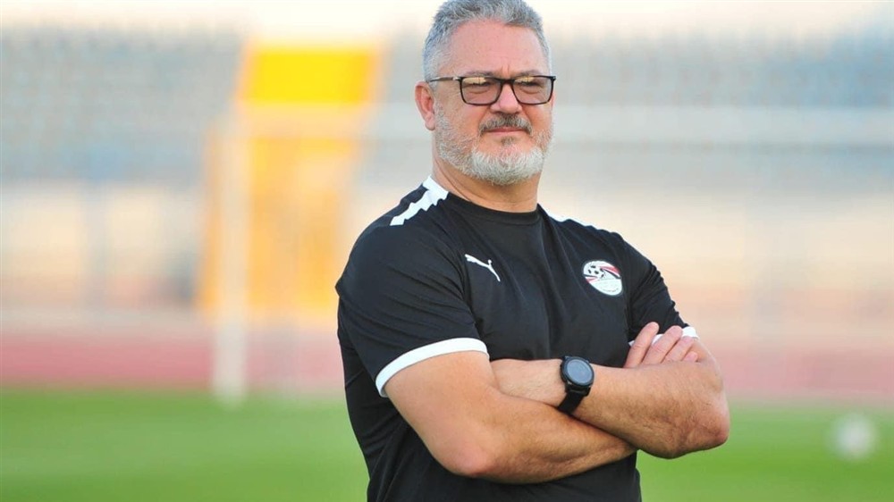 ميكالي ينفي التفاوض مع الأهلي ويكشف كواليس رفض عرض الزمالك