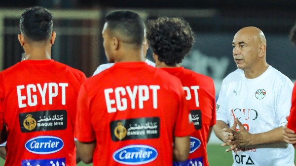 تشكيل مصر أمام بوركينا فاسو يكشف نوايا حسام حسن.. خطة هجومية لحسم التأهل