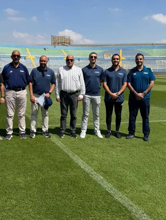 فيفا يعاين استاد الدفاع الجوي استعدادًا لمواجهة بيراميدز وأوكلاند سيتي في كأس الإنتركونتيننتال