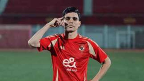 الأهلي ينفي تعاقد بن شرقي مع آدم وطني ويؤكد استمرار أنس لوبيدا كوكيل حصري