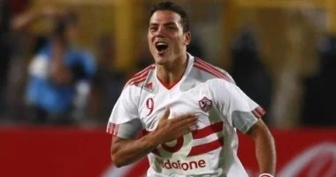 شقيق عمرو زكي ينفي الشائعات: اللاعب بصحة جيدة ويستعد للظهور الإعلامي