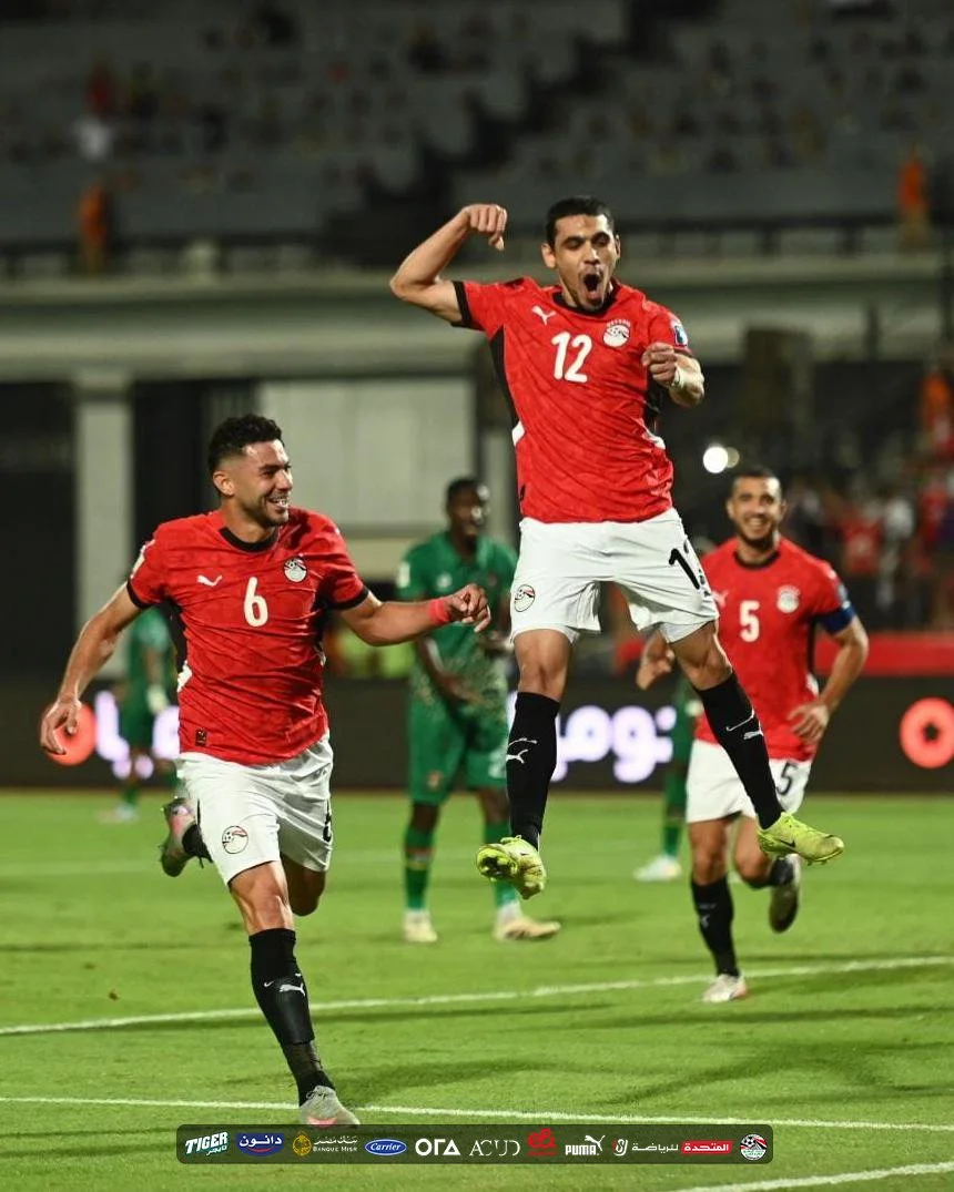 مصر تتقدم على غينيا بيساو في الشوط الأول
