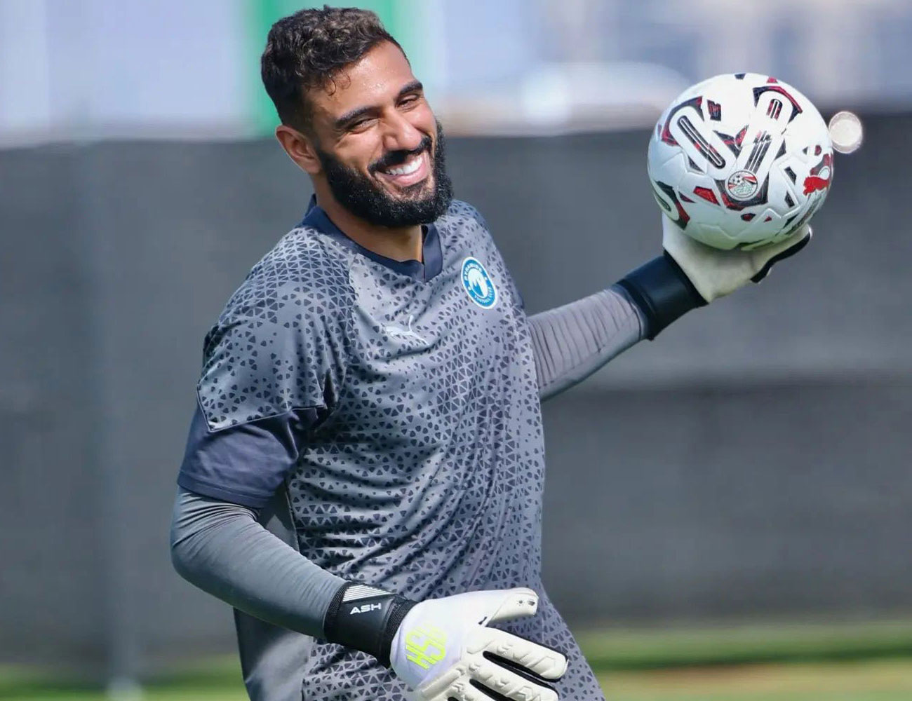 إبراهيم حسن يكشف سبب استبعاد أحمد الشناوي من المنتخب