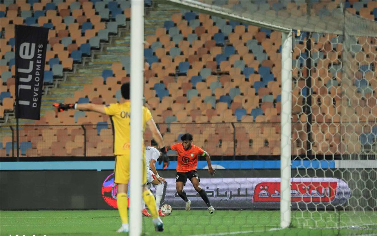 البنك الأهلي يرفض رحيل أسامة فيصل في الإنتقالات الشتوية