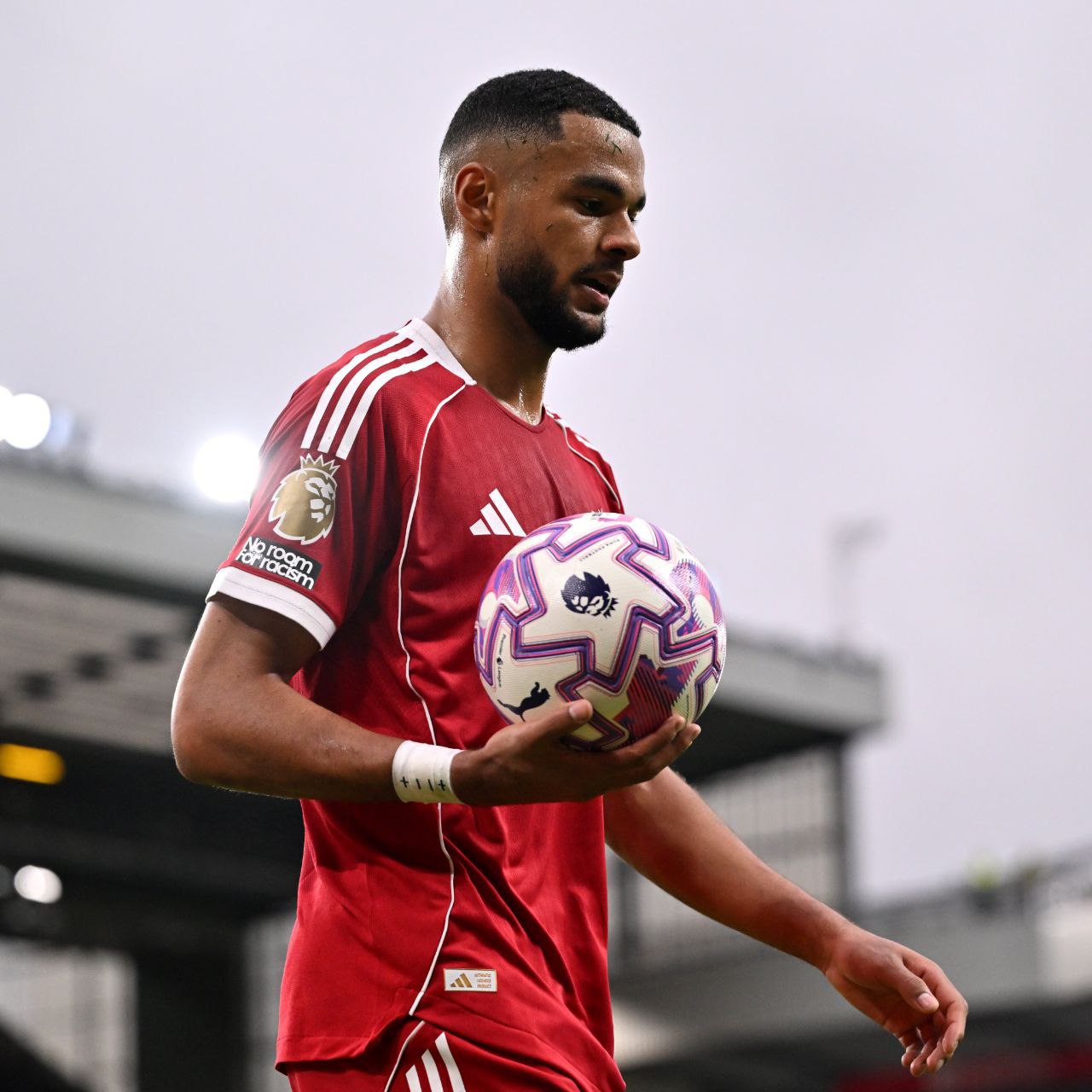 أبرز المهاجمين في صناعة الفرص بالدوري الإنجليزي الممتاز هذا الموسم