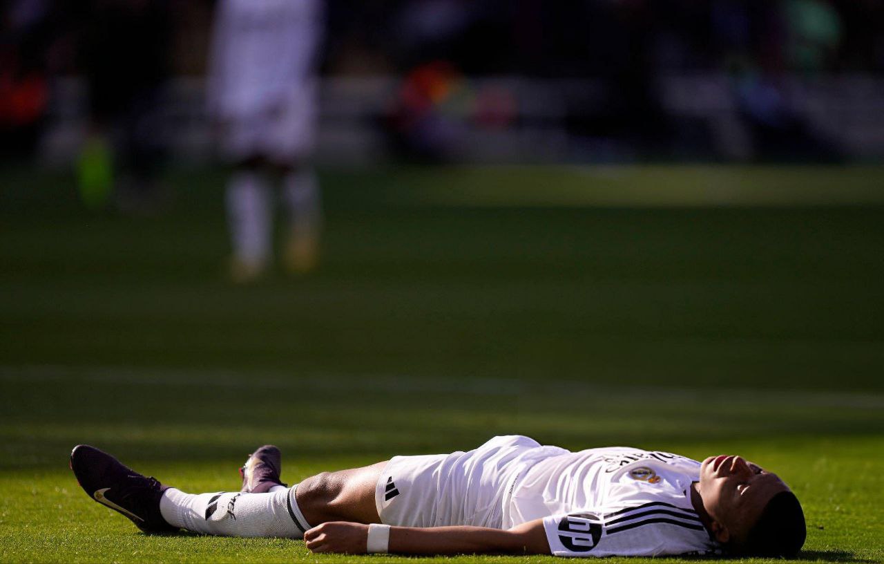 برشلونة واختبار التسلل المتقدّم في البرنابيو: هل ينجح فليك ضد الريال؟