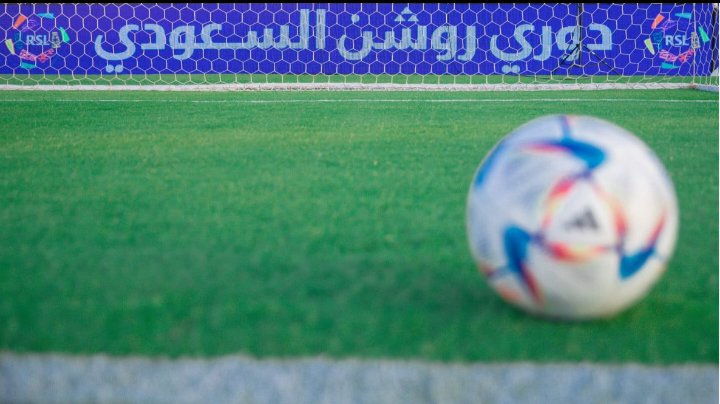 توني يثير الجدل في اتحاد جدة.. وتوتنهام يتحرك لاستعادته إلى البريميرليج