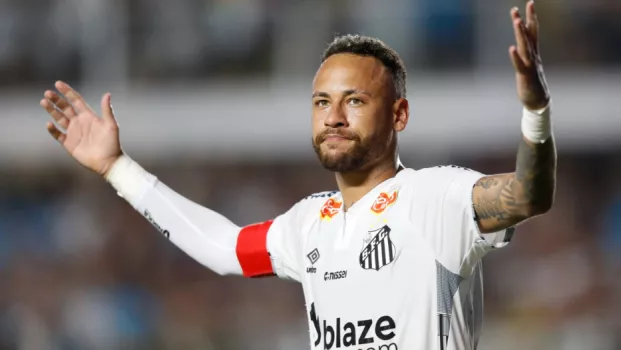 سانتوس يحسم مستقبل نيمار.. مفاوضات متقدمة لتمديد العقد حتى 2026