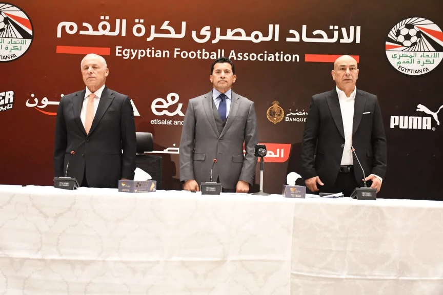 حسام حسن يطلق تحذيرًا قويًا: قلة المحترفين بالخارج لا تواكب طموحات الكرة المصرية