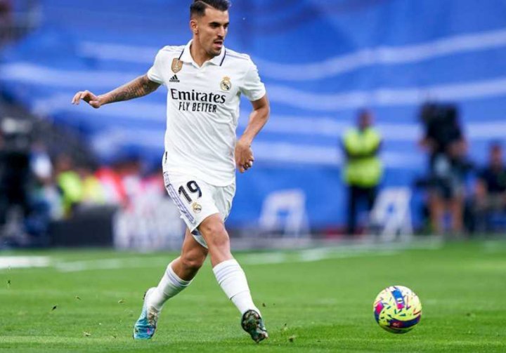 إصابة داني سيبايوس بتمزق عضلي وغيابه عن مواجهة بنفيكا.. خسارة جديدة لريال مدريد بعد سقوطه أمام أوساسونا