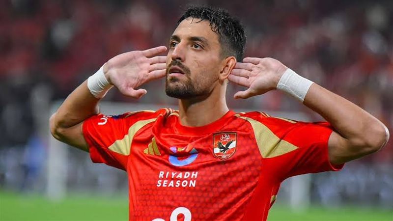 زلزال في قائمة الأهلي.. عودة إمام عاشور واستبعاد غير متوقع لـ طاهر قبل مواجهة المقاولون